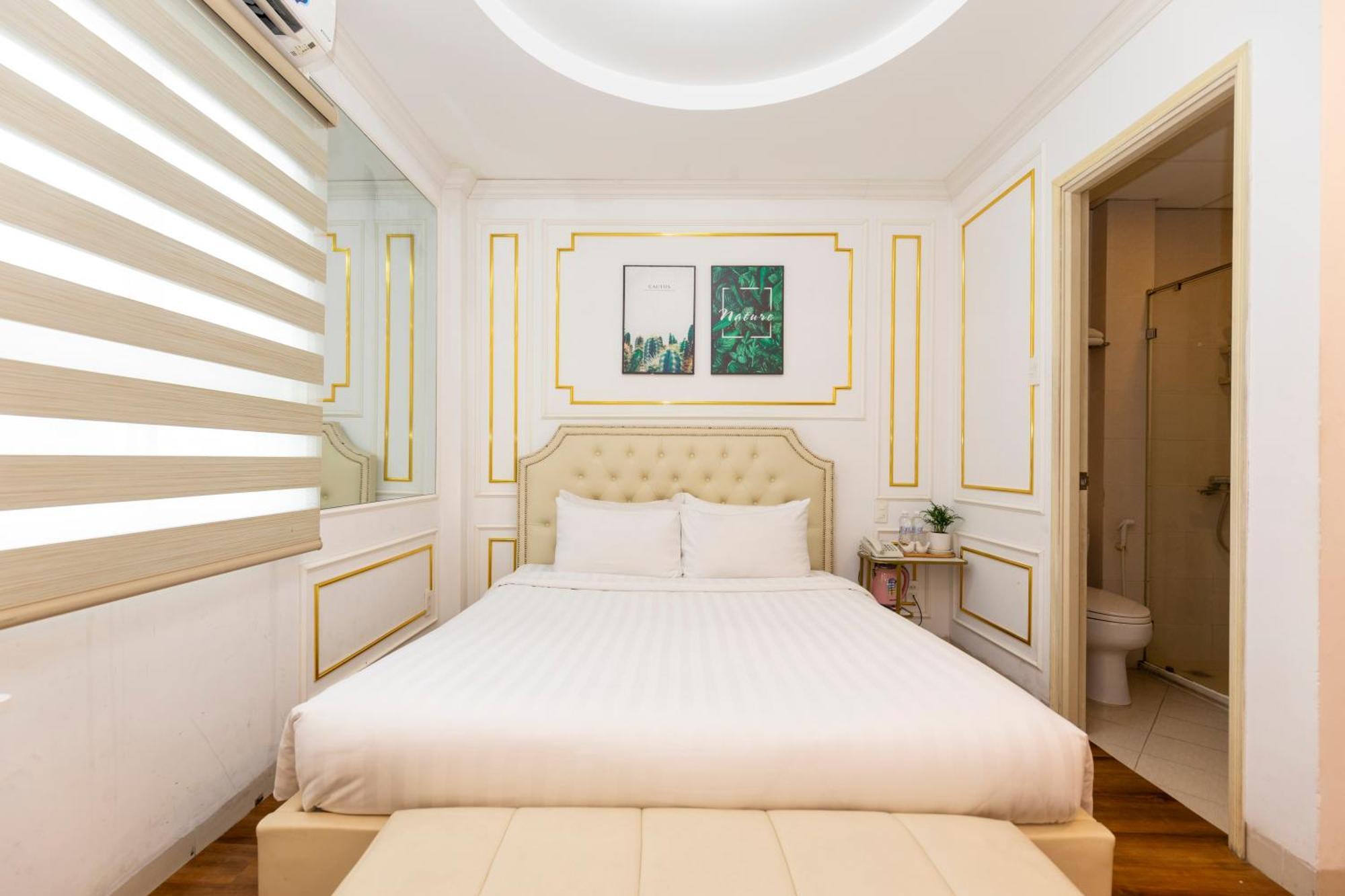 Quy Hung Hotel Central Cidade de Ho Chi Minh Exterior foto