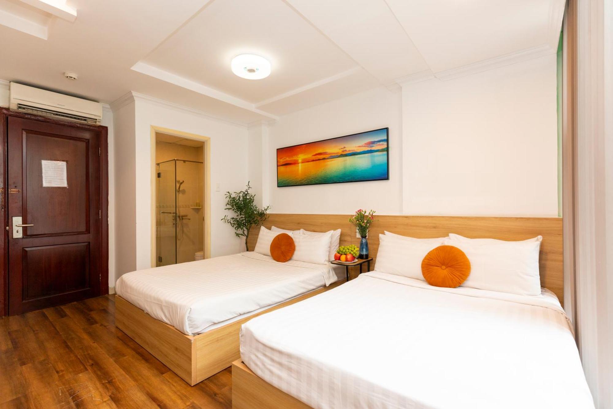 Quy Hung Hotel Central Cidade de Ho Chi Minh Exterior foto