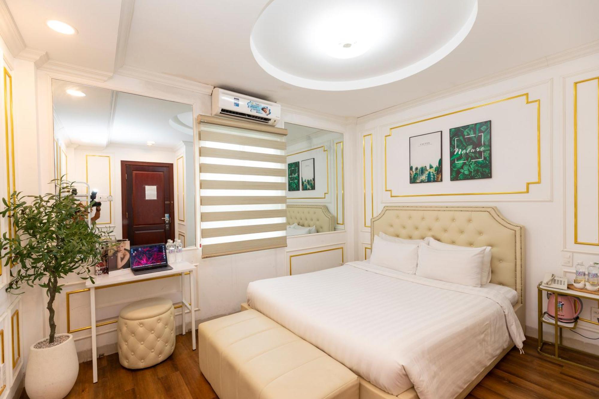 Quy Hung Hotel Central Cidade de Ho Chi Minh Exterior foto
