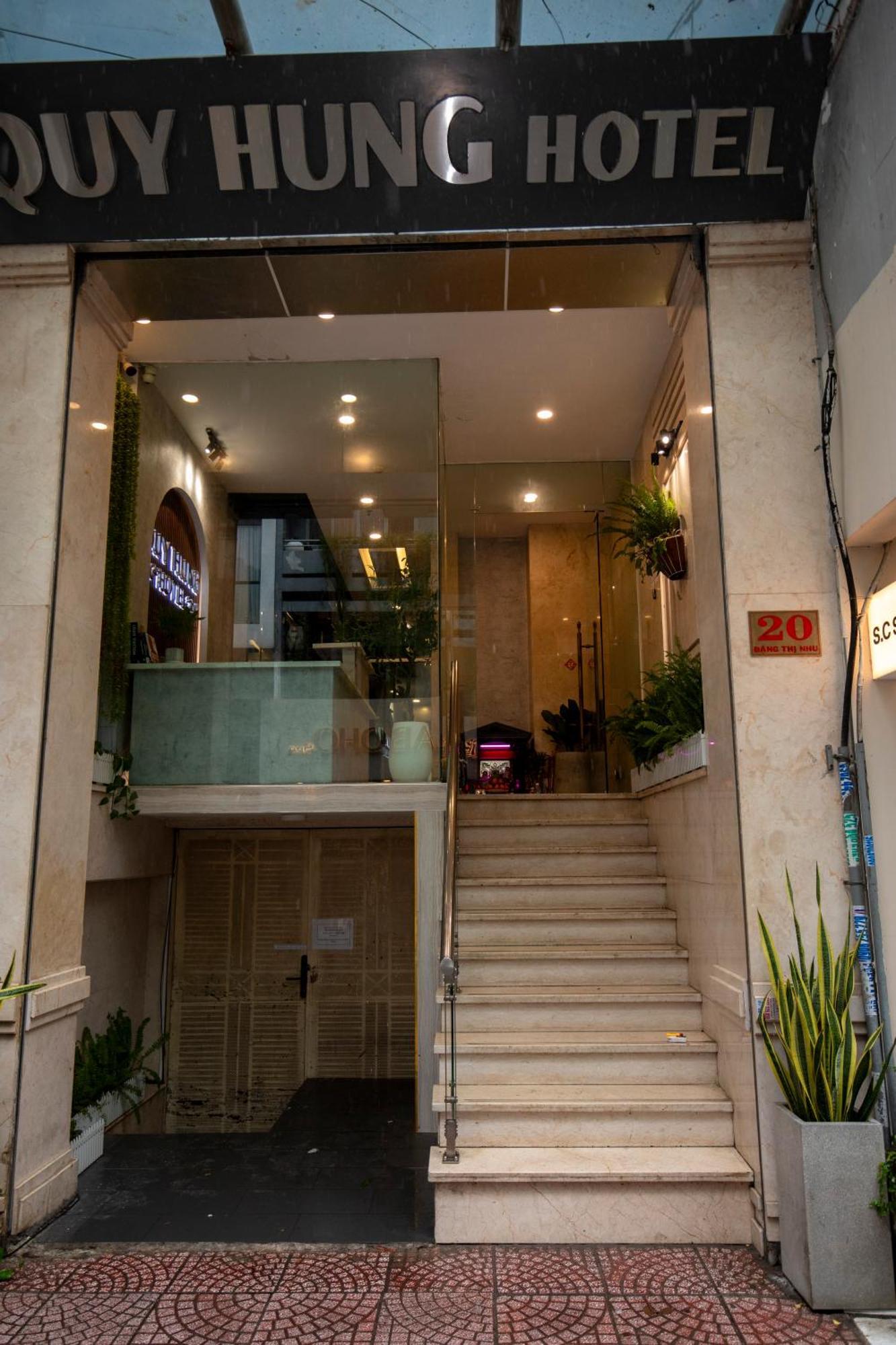 Quy Hung Hotel Central Cidade de Ho Chi Minh Exterior foto
