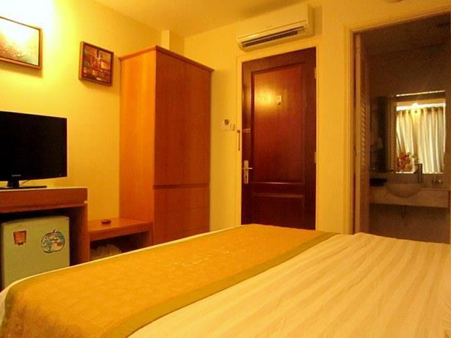 Quy Hung Hotel Central Cidade de Ho Chi Minh Exterior foto