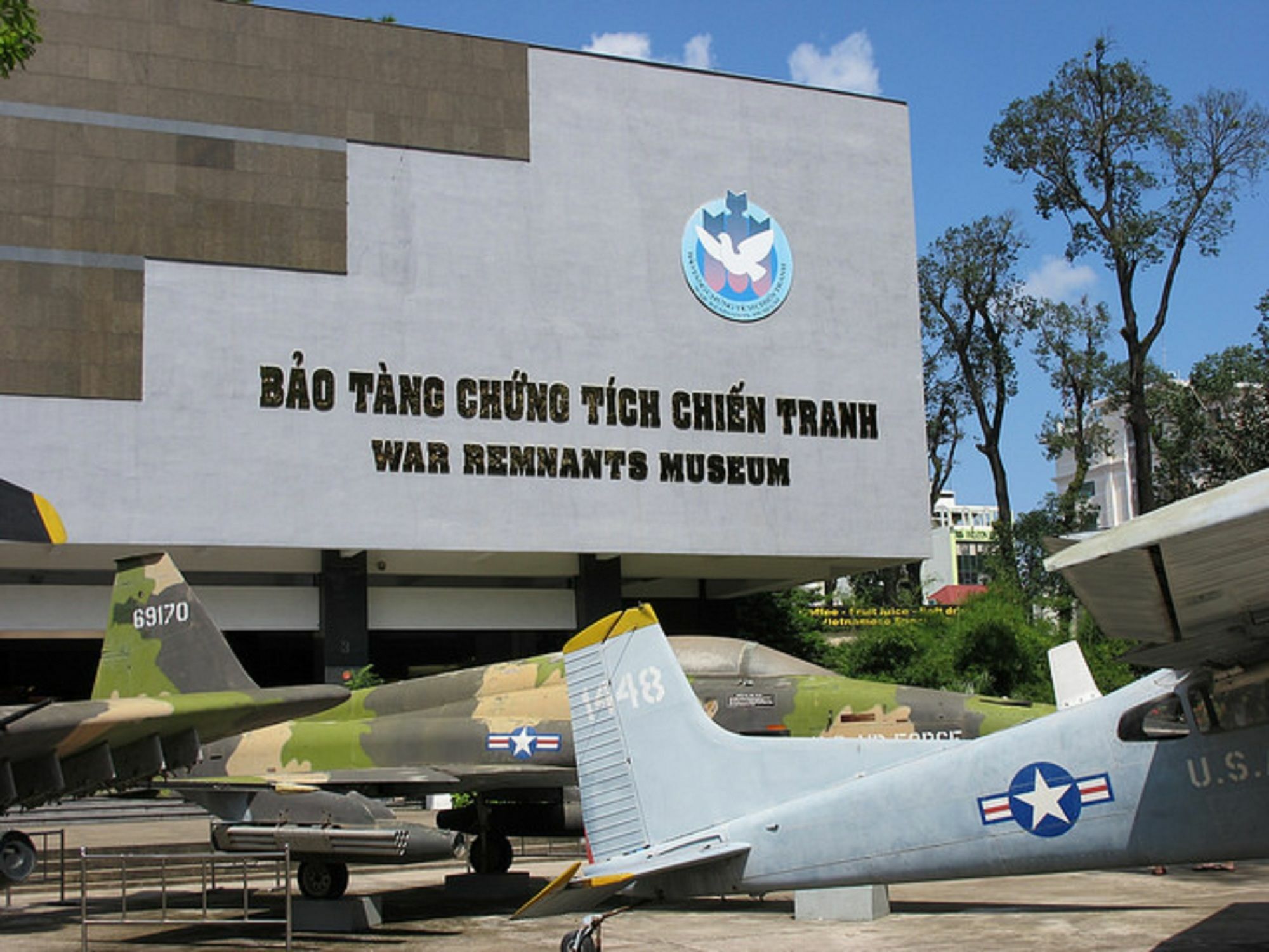 Quy Hung Hotel Central Cidade de Ho Chi Minh Exterior foto